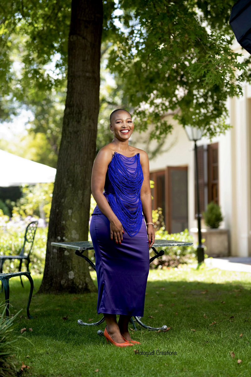 AfriTumic's tweet photo. Mmereko wa matsogo aka…🪡

Khumo Beaded dress https://t.co/isurnNqn8O
