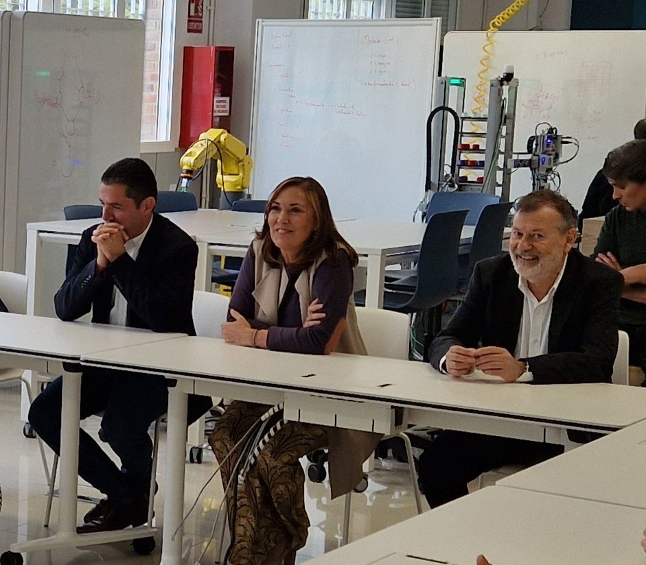 Clara Sanz tweet media