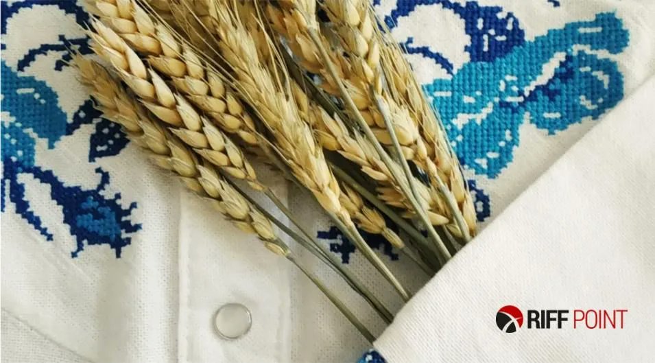 riffpoint's tweet photo. Ukrainian Vyshyvanka Day is a celebration of Ukrainian culture and the art of embroidery.
It's a time to come together and celebrate the rich history and traditions of Ukraine, and to honor the beautiful and intricate art
🇺🇦
#riffpoint #webcodin #appcodin #embroidery https://t.co/bHan3Gvrtp