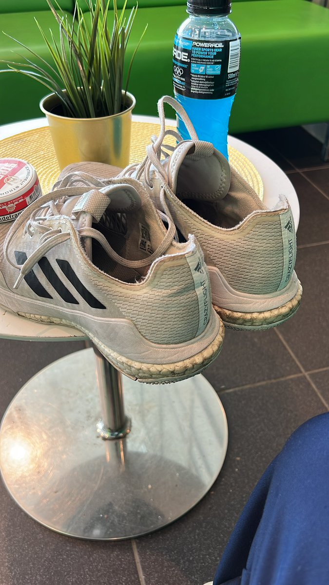 Det här med röda dagar och öppettider kan varieras.. kämpa Actic 👍🏻