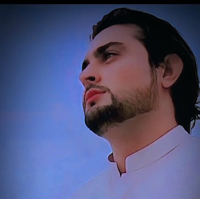ahmad87252's tweet photo. #NewProfilePic https://t.co/Ad5sJpPimD