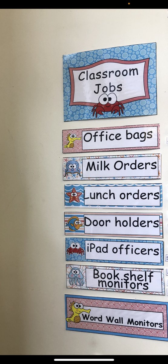 MissPapa8's tweet photo. Allocating students a classroom job allows them to develop skills that they are able to use in the future! It also teaches students the skills of responsibility and teamwork!  #acuedu_p https://t.co/rTyAytwXfr
