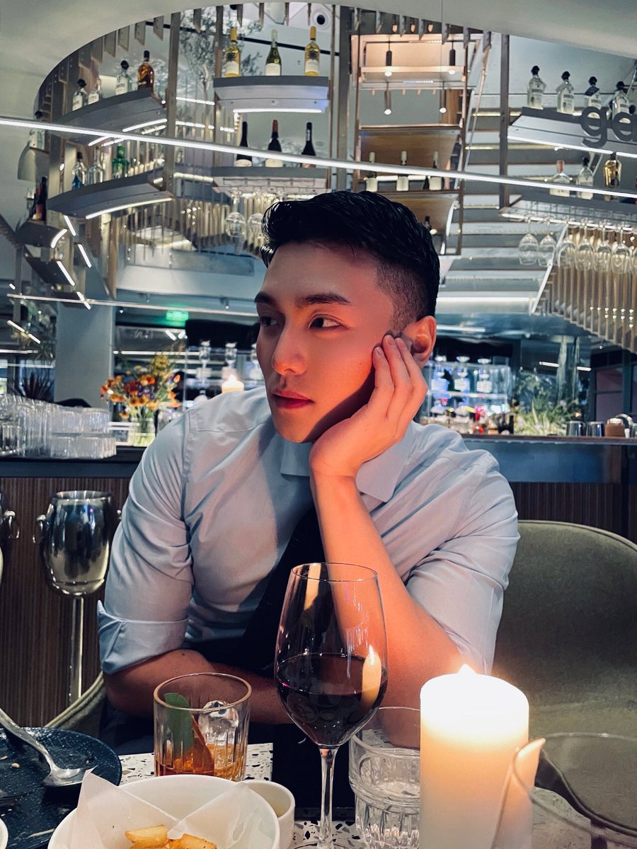 onefelij's tweet photo. 出来约个会吗？ https://t.co/ki3HRSxQ5I
