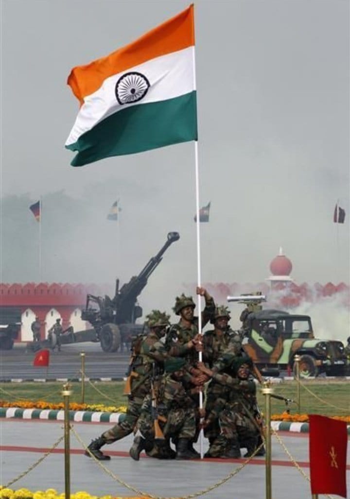 IAjitDoval_IND's tweet photo. खुलकर कहता हूँ -:  हमारी सेना विश्व की सबसे ताकतवर सेना है अगर आप भी मानते हो तो जय हिंद  जरुर लिखें..!!

जय हिंद 🙏🇮🇳 https://t.co/6B1bK2zNZu