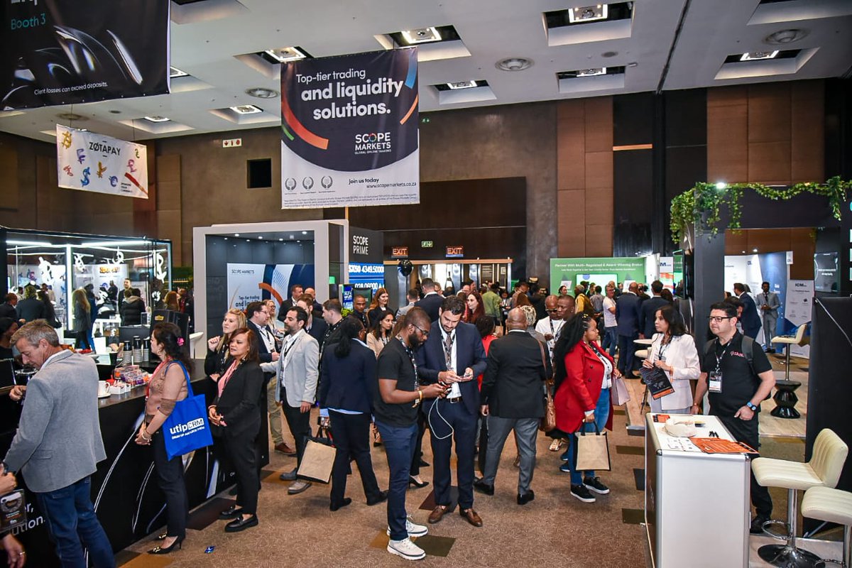 SidehustleC's tweet image. Most #forex #traders and #Networkers didnt even know about this event. 

Over 150 #exhibitors and 3000 attendees  attended the #fmas23 in #Sandton.
This is the vehicle we should use to fight #unemployment in Southern Africa.

#fmas23 #forex #bitcoin #crypto #stocks #djsbu