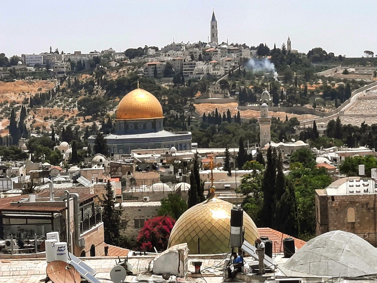 صباح_الخير من أورشليم_القدس عاصمة إسرائيل منذ عهد الملك داود قبل أكثر من 3000 سنة، ومهد الديانات