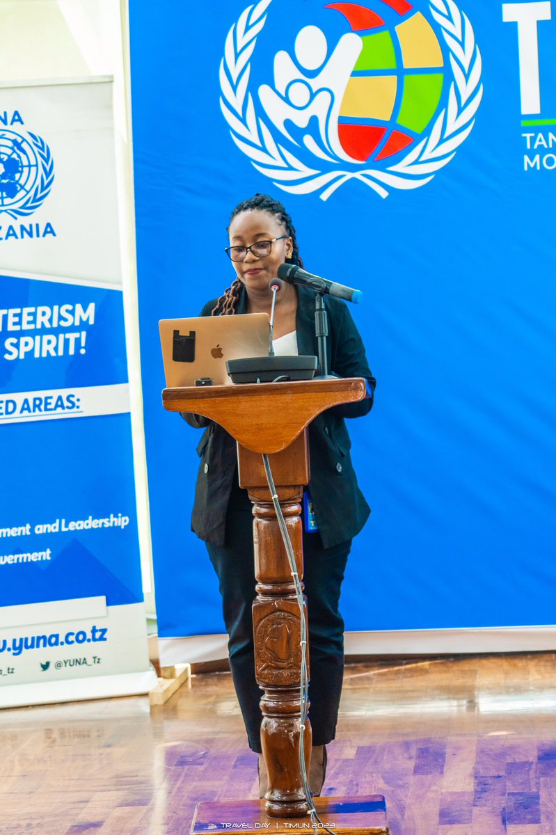 YUNA_Tanzania's tweet image. Next up we had a welcoming remarks from the Chairperson of YUNA Tanzania, Ms. Hortencia Nuhu.

#yunatz #timun23