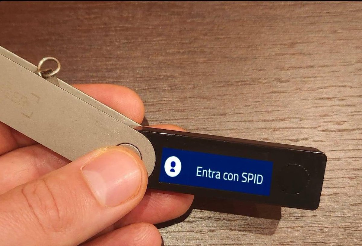 Marcodesmo's tweet photo. A breve
#crypto #bitcoin #ledger https://t.co/p1YzrR3cdL