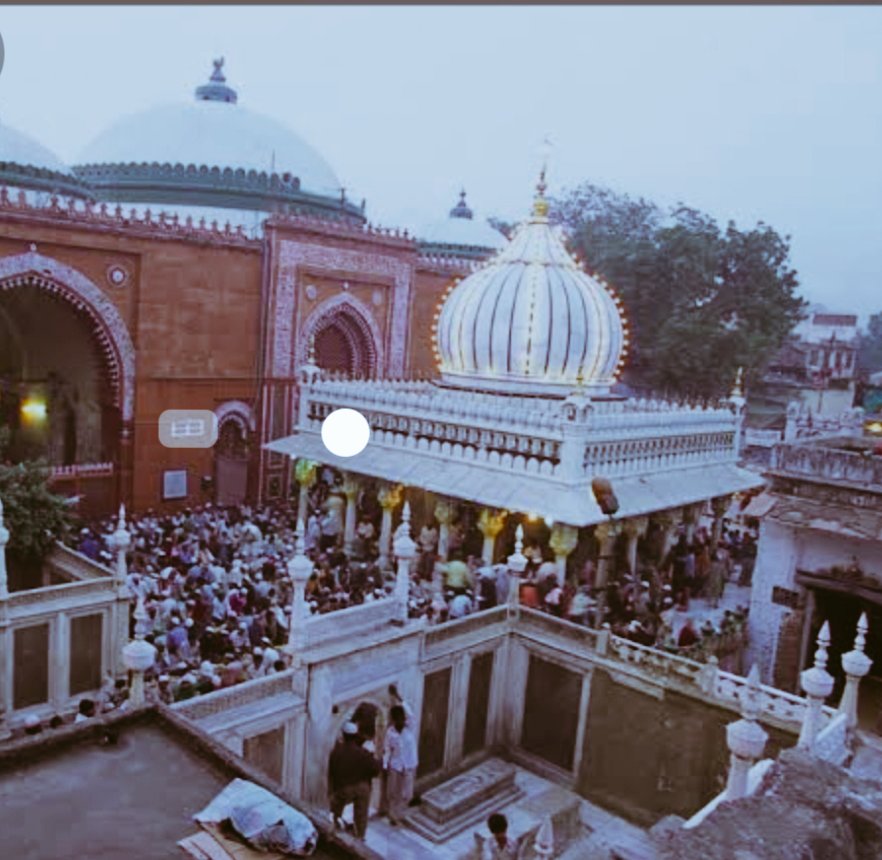 MSO_JMIOfficial's tweet photo. the purpose of prayer is to get rid of self-conceit.
one who is ego-centric and selfish cannot achieve anything spiritualy
#hazratnizamuddinauliya https://t.co/kAhalwLV8H