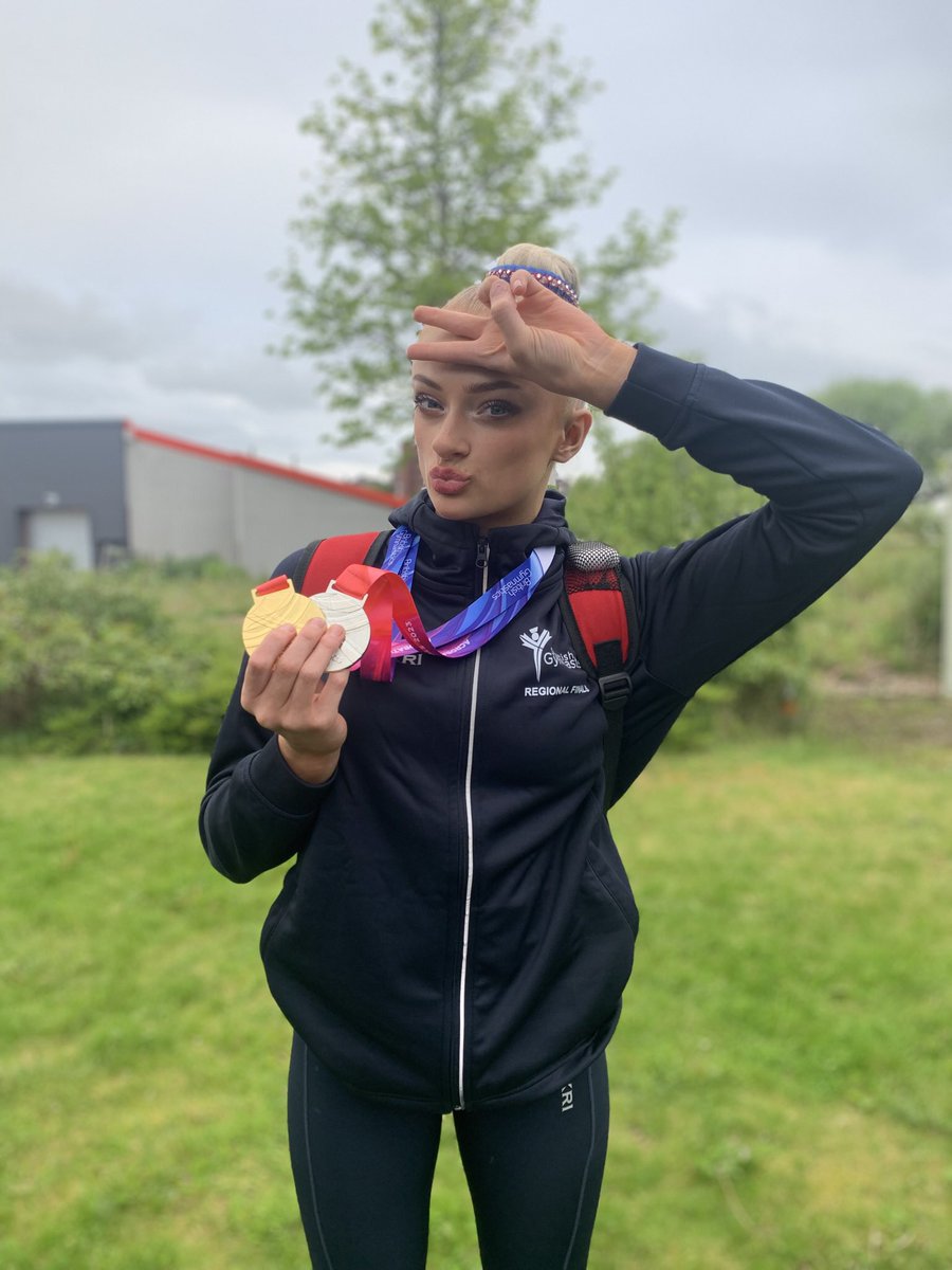 KerriMchale1's tweet photo. Lily and Eva bring home a silver and a gold medal from the British Championships! History making as they were 1 of 5 partnerships who brought home team gold for Scotland for the first time! 🥈🥇🏆⭐️ https://t.co/ULn81B7b22