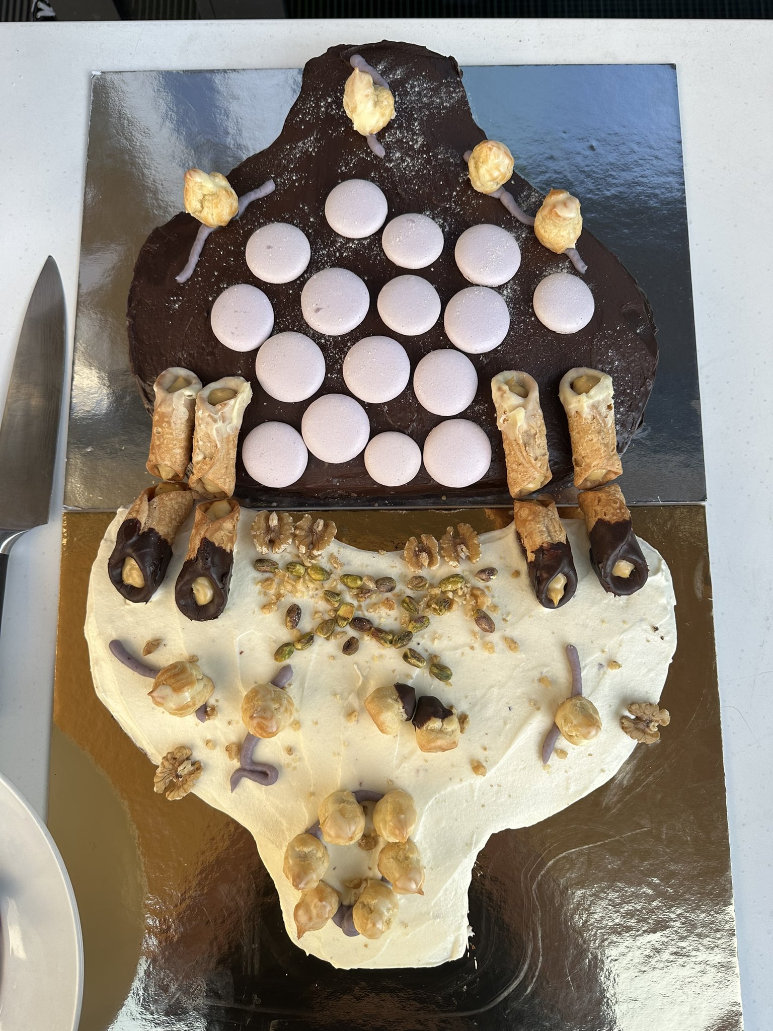 Erin schuman on X: Amazing synapse birthday cake by the multi-talented  Teresa Spanò t.co798ujvUzCX  X