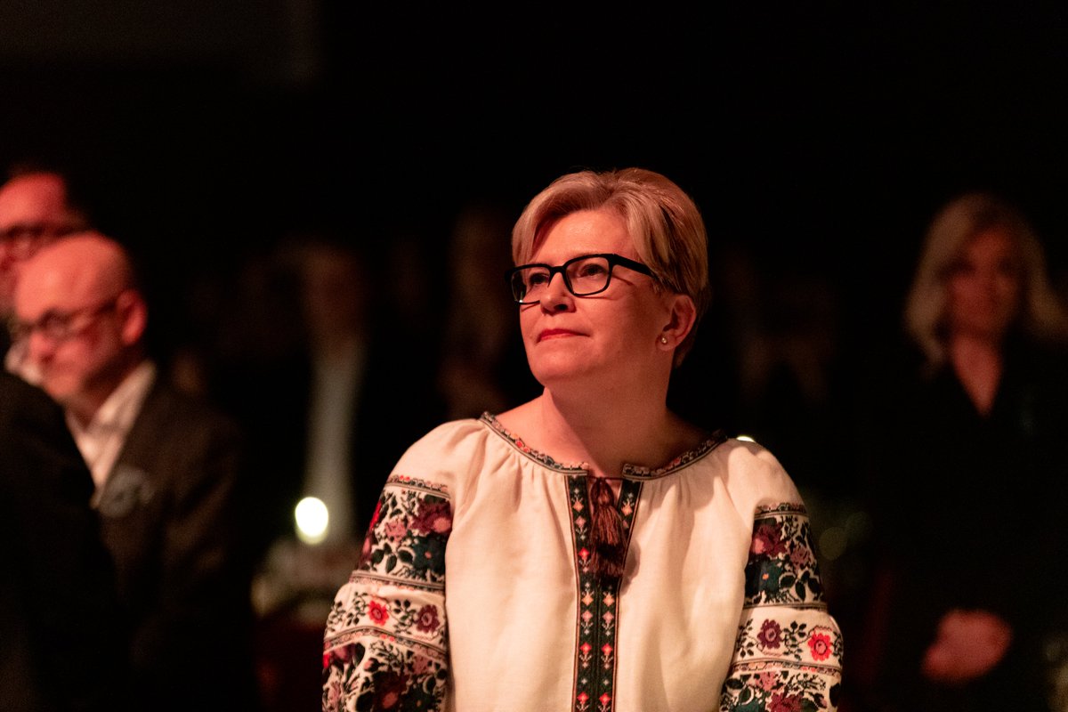 IngridaSimonyte's tweet photo. Today #WeRemember genocide of #CrimeanTatars by soviet Russia and join #VyshyvankaDay to show unity with #Ukraine now fighting terrorist Russia.

A reminder that light &amp; darkness exist side by side. Important to pick the right side &amp; help good prevail over evil.

#SlavaUkraini! https://t.co/mc0B9pvyt2