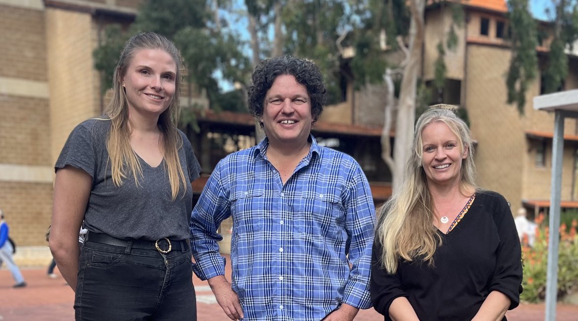 Amanda Ridley (@mandy_ridley) on Twitter photo <a href="/G_Blackburn_/">Grace Blackburn</a> and I filmed a doco with the ABC about magpie research today! The birds behaved beautifully, Grace did an awesome job explaining her PhD experiments 😊 <a href="/BiolSci_UWA/">School of Biological Sciences, UWA</a> @CEB_UWA <a href="/uwanews/">UWA</a> <a href="/G_Blackburn_/">Grace Blackburn</a> and I filmed a doco with the ABC about magpie research today! The birds behaved beautifully, Grace did an awesome job explaining her PhD experiments 😊 <a href="/BiolSci_UWA/">School of Biological Sciences, UWA</a> @CEB_UWA <a href="/uwanews/">UWA</a>