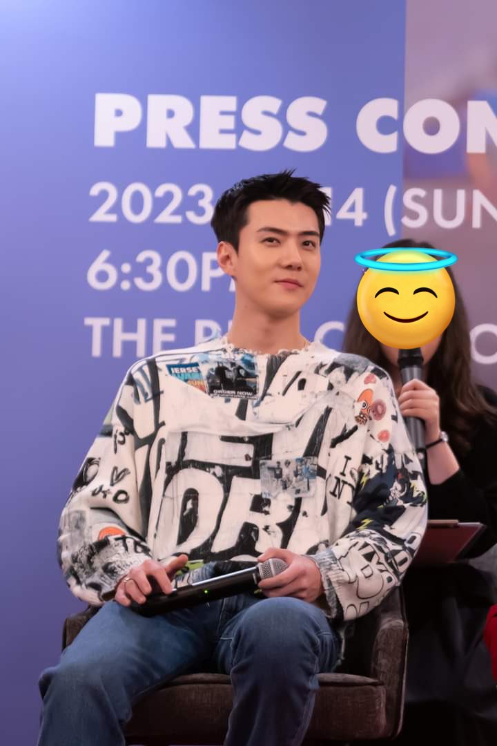 MataBesarO_O's tweet photo. SeChan happy face 🥹❤️
#EXOSCinKL #EXOSCinMY https://t.co/v6fjebDBJh