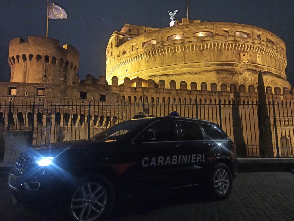 Buona serata da Roma
#Carabinieri #PossiamoAiutarvi #Difesa #ForzeArmate #18maggio