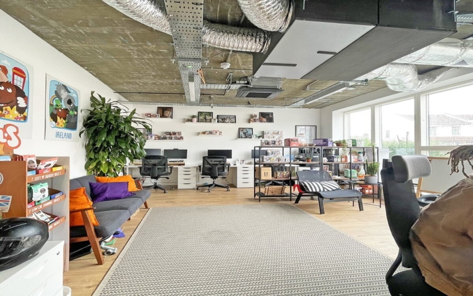 Creative and friendly co-working and private office space to let on High Road #Leyton 
#officetolet #officehunt #officesearch #officerental #coworking #privateoffice #workspace #interiors #officedesign  #office #studiotorent#London #coworkingspace #eastlondon #walthamforest