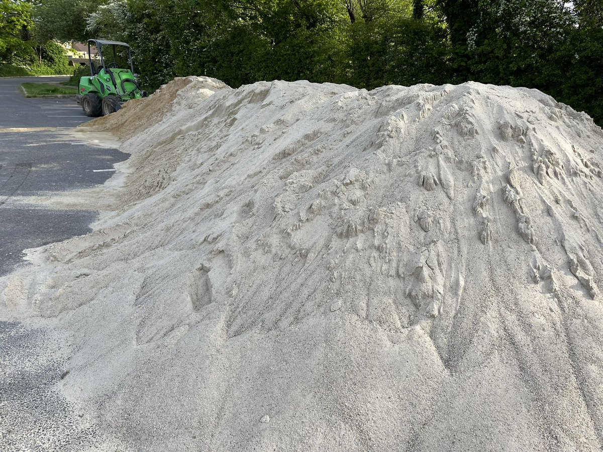 GreenswardLtd's tweet photo. 60 tons of sports sand onto the main pitch @ITFCFootball today, following vertidraining in March and disc seeding yesterday. #Greensward @SomersetFA https://t.co/eiuxWxGund