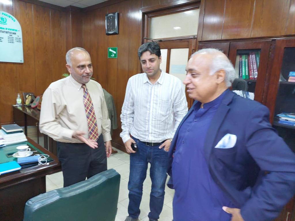 TheEngineersPAK's tweet photo. The Engineers Pakistan delegation under leadership of Engr. Ameer Zameer (Secretary General IEP) along with Chairman TEP Engr @adilaskari had meeting with Engr Zafar Chief Census Commissioner PBS. Meeting was very useful &amp; deep dialogues on population of #Karachi and its counting https://t.co/7dc55cVERG