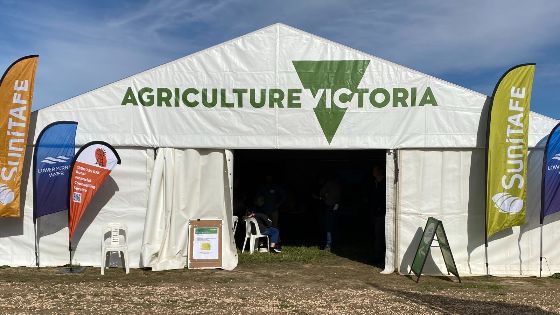 Say 👋 to #AgVic staff at site L-140 <a href="/MilduraFieldDay/">mfd@mildurafielddays.com.au</a> #Horticulture, #irrigation #grains #FloodRecovery and <a href="/RFCSVicWest/">RFCSVicWest</a> on hand to help. Free #hydrogen haircuts and #energy chats with <a href="/EnergySmartFarm/">Energy Smart Farming</a> @NSWdpi trailer and talk #Water with @MDBAuth on site. #Mildura #AgTwitter #Ag