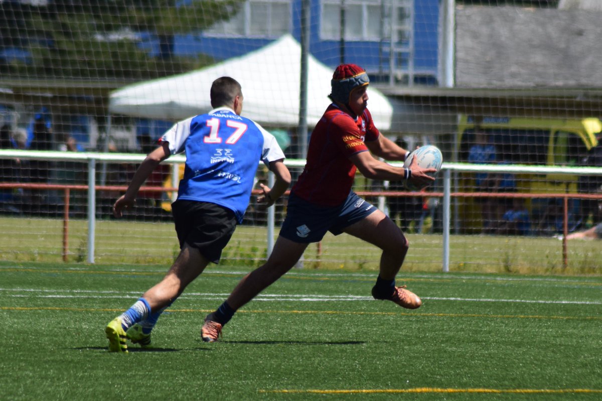 CampoCharlie's tweet photo. Dia das #letrasgalegas oval
🏉"As finais non se xogan, as finales se ganan"
🏆CAMPIONS #CopaXunta #Rugby7s 2023
Doble GRAND SLAM para o @VigoRugbyClub #M18
Imbatidos 2022-23 en XV e 7s
Novo triunfo dun equipo onde todos aportan e suman, sen estrellitas, triunfo do RUGBY https://t.co/gswhLjtftG