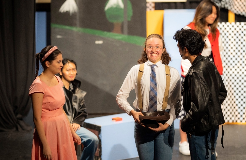 Hong Kong International School tweet media