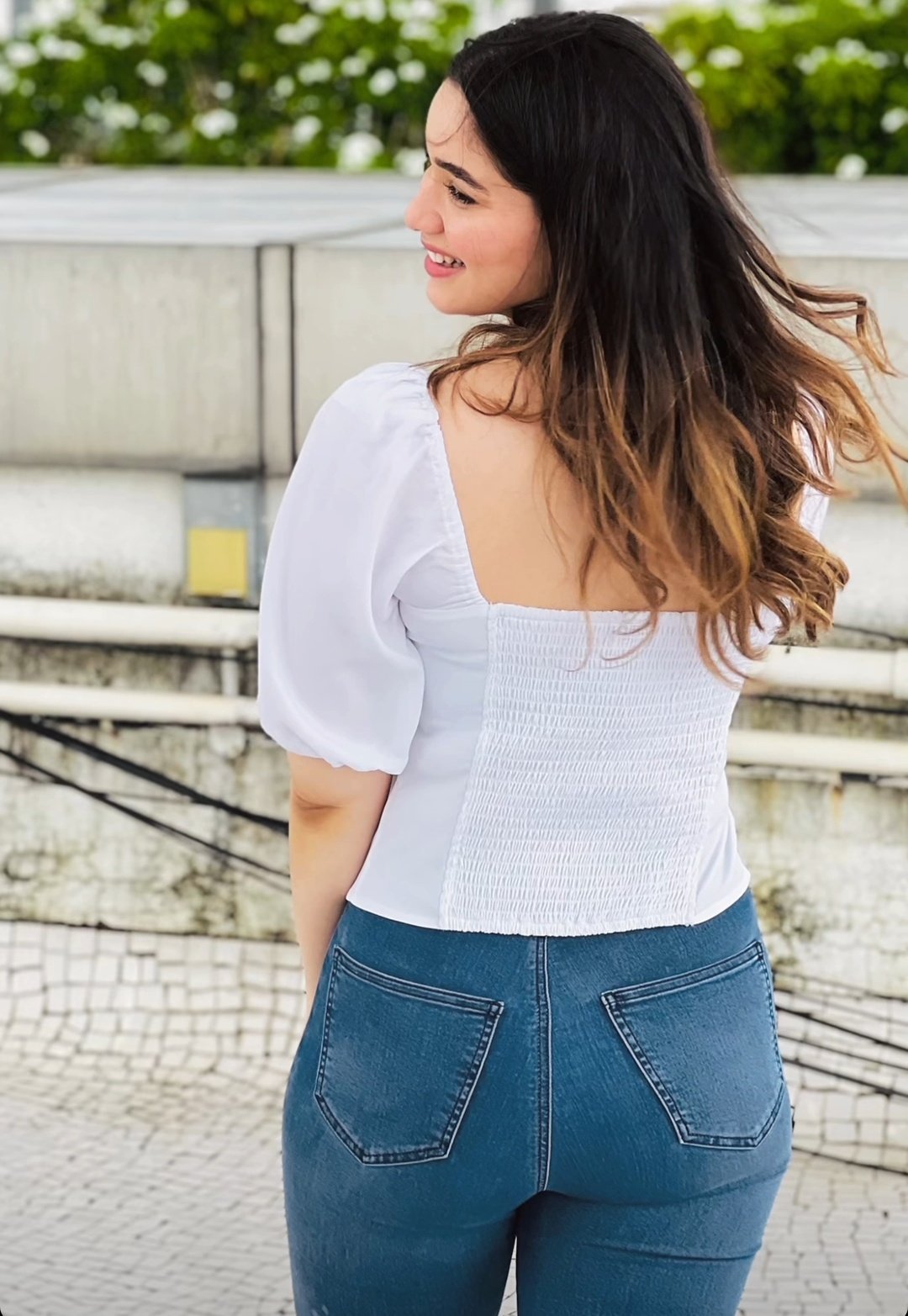 FwZRcujXoAERbT2?format=jpg&name=large