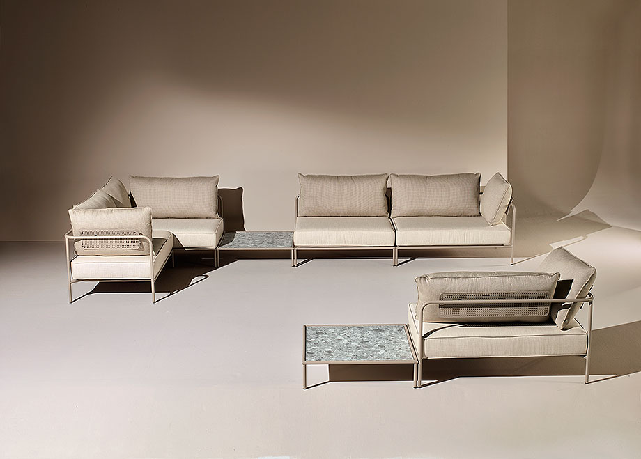 Interior_es's tweet image. Flap es un #sofá modular para #exteriores diseñado por Meneghello Paolelli Associati para la firma S•CAB.
-&amp;gt; interioresminimalistas.com/?p=180479
-&amp;gt; #designsofas #mobiliarioexterior #outdoorfurniture #sofasparaexterior #outdoorsofas #jardines #gardens #terrazas #terraces #patios #courtyards