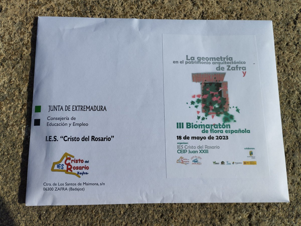 VerónicaT (@veronicaengt) on Twitter photo 🎨📷Comenzamos!!! <a href="/CEIPJuan23Zafra/">C.E.I.P. Juan XXIII - Zafra</a> <a href="/CristoIes/">IES Cristo del Rosario</a> <a href="/AnaAparicioBran/">Ana Ana</a> <a href="/biomaraton/">Biomaratón de Flora Española</a> #ayuntamientodezafra <a href="/Junta_Ex/">Junta de Extremadura</a> #arteenlacalle #art 🎨📷Comenzamos!!! <a href="/CEIPJuan23Zafra/">C.E.I.P. Juan XXIII - Zafra</a> <a href="/CristoIes/">IES Cristo del Rosario</a> <a href="/AnaAparicioBran/">Ana Ana</a> <a href="/biomaraton/">Biomaratón de Flora Española</a> #ayuntamientodezafra <a href="/Junta_Ex/">Junta de Extremadura</a> #arteenlacalle #art