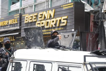 local_kashmir's tweet photo. NSG deployed in city centre Lal chowk ahead of G-20 summit. #G20Kashmir #G20 #G20Summit #JammuAndKashmir https://t.co/pkcX7qwmdz