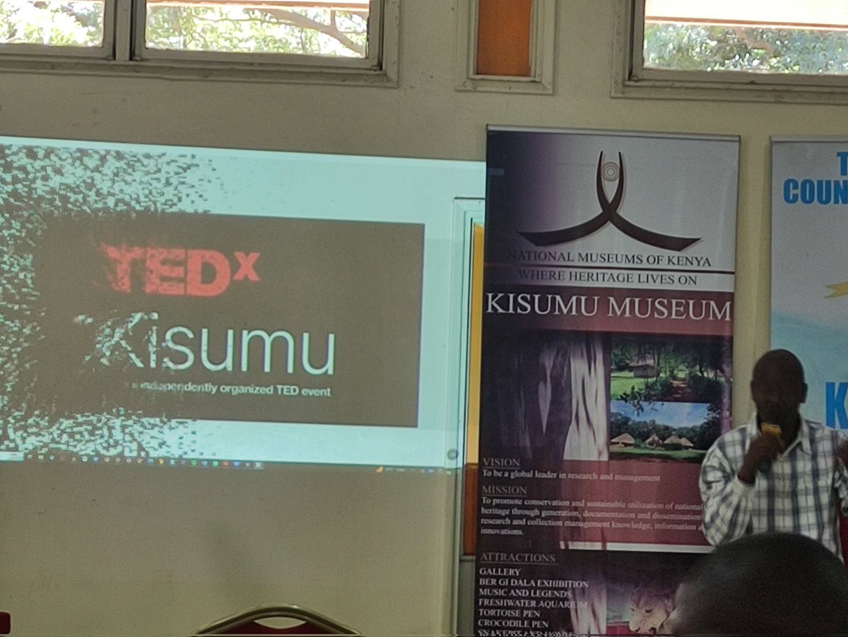 TEDxKisumu's tweet photo. There's a huge difference between #growingtrees and #plantingtrees.
Growing trees mean planting trees and taking care of them so that they grow and conserve the environment.
#tedxkisumu #countingdowntozero #TEDCountdown #jointhecountdown https://t.co/AUQMicos6C