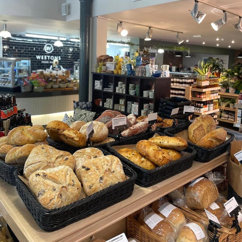 Upgrade your meals with our freshly baked bread 🍞

Perfect for toasting, dipping, and crafting yummy sandwiches 😋

📍Available at Leeds and Harrogate

#harrogate #harrogatelife #leeds #leedslife #freshbread #sourdough instagr.am/p/CsYIFb1tHyW/