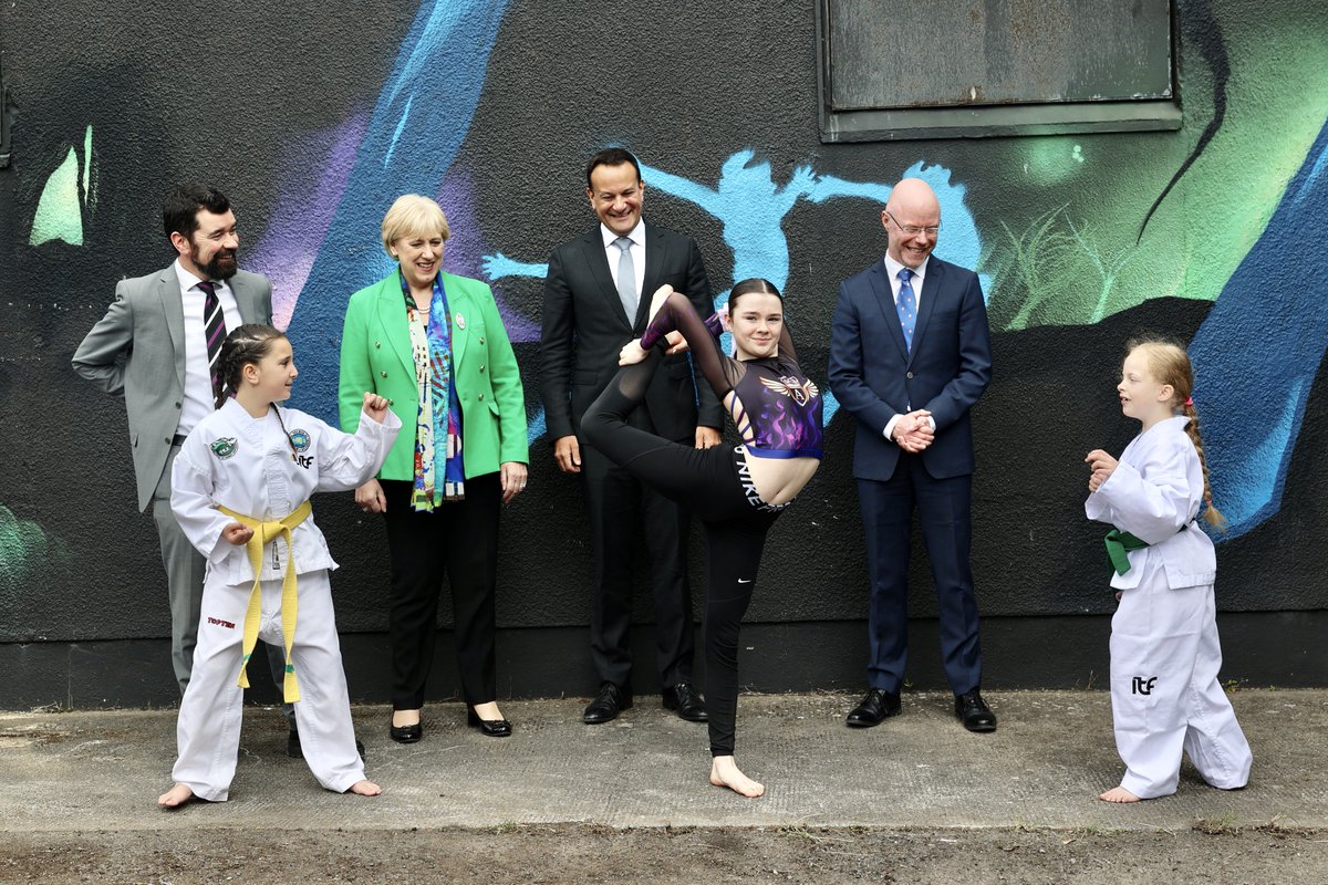 DeptRCDG's tweet photo. €50 million has been invested in over 880 projects across the country as part of the Community Recognition Fund.

Details of the successful projects in every county can be found here > https://t.co/nU6Pg9Ub3G 

#SupportingCommunities

@merrionstreet https://t.co/OwszlyHKbq