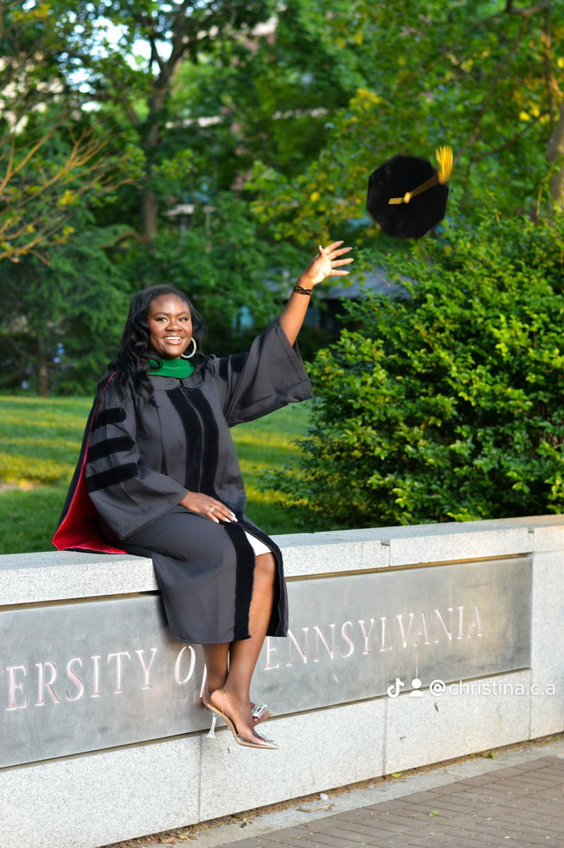 ChristinaAmutah's tweet photo. Officially Dr. Christina Amutah 🎓 https://t.co/JuTzPyTGJB