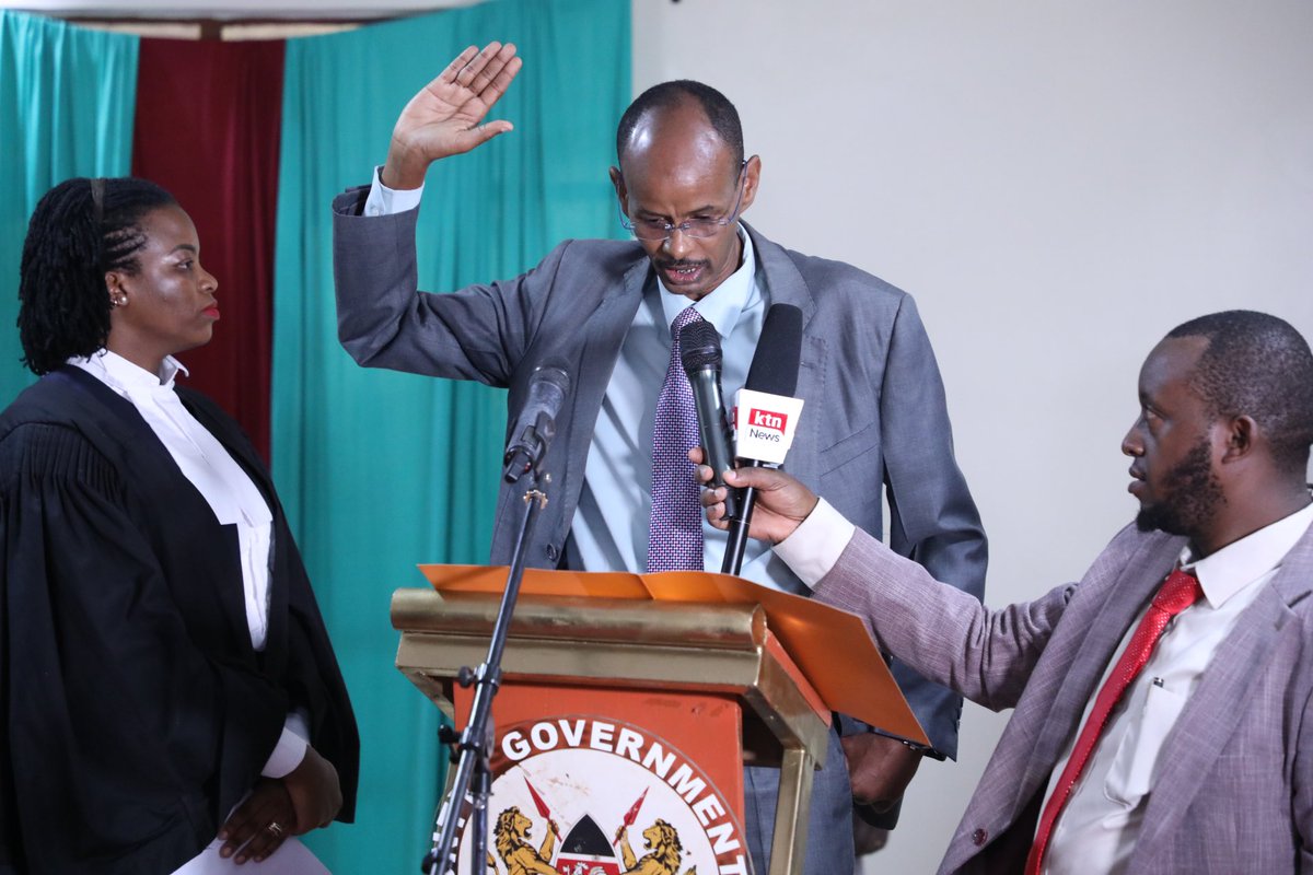 GovMohamudAli's tweet photo. In appointing the 24 Chief Officers before you, I have tried to assemble a team that reflects the diversity of Marsabit as much as possible.
But I went beyond diversity to make historical appointments from 4 of the most marginalized communities in Marsabit.

In the new team, we have a Chief Officer from Dasanach who was among the 4 Chief Officers reappointed. We have a Chief Officer from Turkana, Konso & the corner tribe respectively.