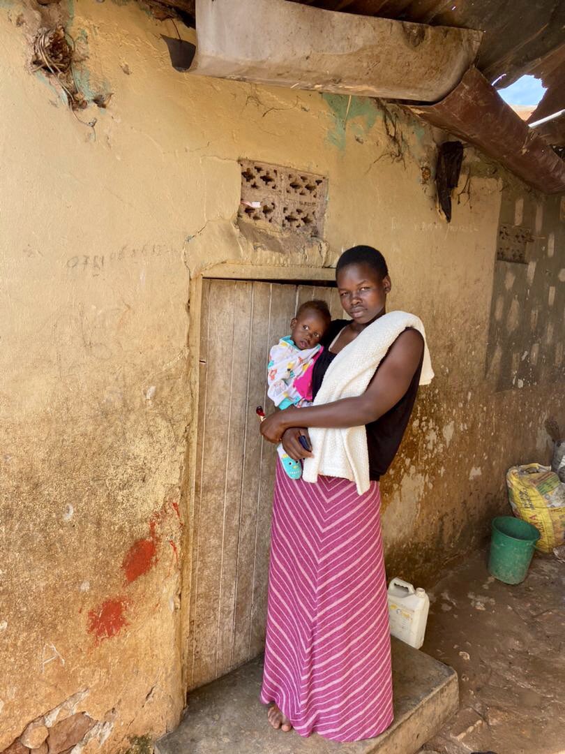 AloraInitiative's tweet photo. Meet our girls at @AloraInitiative 🚨

Meet Innocent Aloyo, one of the teen moms @AloraInitiative 

Her parents separated when she was 6years old, and she began living with her stepmother. Like most families in her community, the women primarily worked and brought home the https://t.co/jkPDpwVe5T