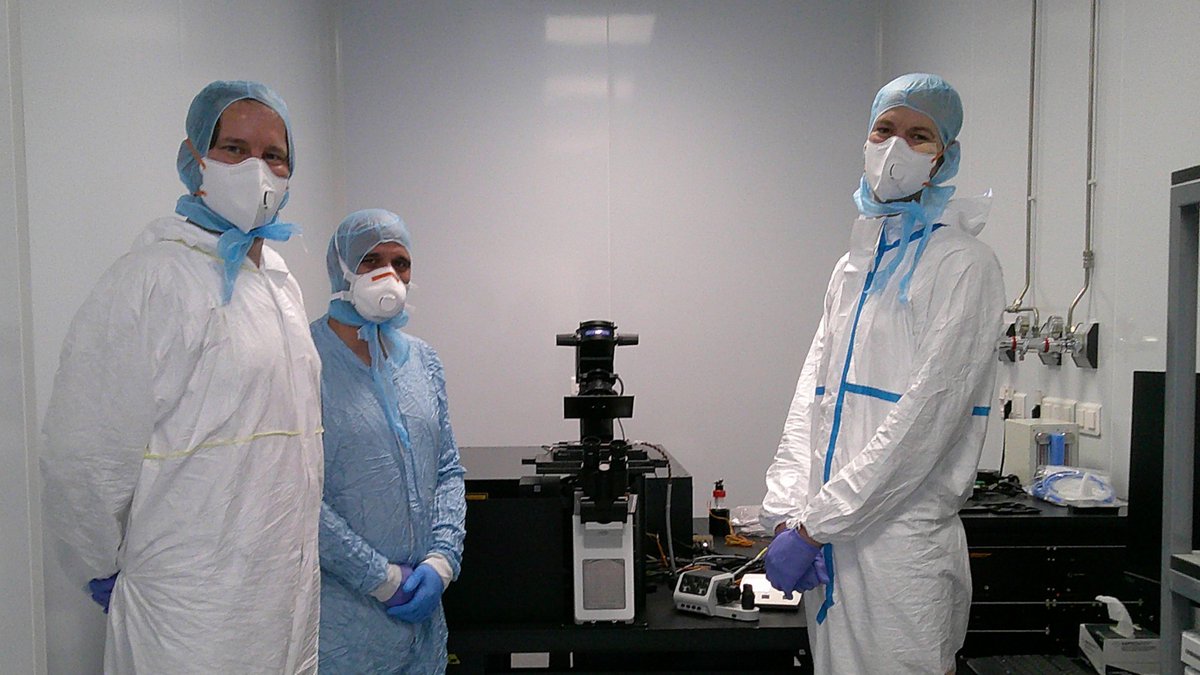 🔬 On May 10, a state-of the-art super-resolution fluorescence confocal microscope was installed at #CMCiB

Abberior Infinity is adapted for live cell imaging and is ideal for studying molecular details of pathogen interactions with cells, organoids or tissues

More👇🏼🧵