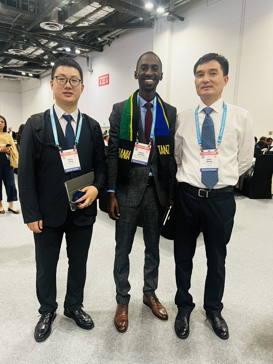 AdvisoryExtent's tweet photo. Day 2 at the @INTA Annual Meeting in Singapore.
Our Partners @JjNabiry and @OdingaJeremiah continue to engage with IP professionals from around the world, exchanging knowledge and forging lasting connections.
#INTA2023
#GlobalIPCommunity
#IPPractitioners
#IPTanzania https://t.co/533gjNqIhY