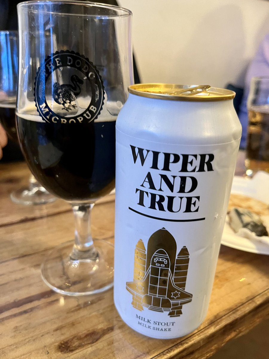 CliveBoyland's tweet photo. Great beer &amp; cheese pairing last night at @thedodomicropub with @hanwelltownfc https://t.co/tsQTWoOAQz