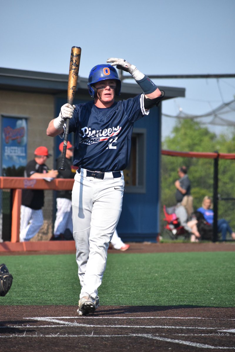 Prayers for our guy <a href="/_JamesWimsatt/">James Wimsatt</a> who took a pitch off the face last night. Headed to surgery this morning. TOUGH kid. He’ll be back! 

#OrangeBaseball | #ICCU