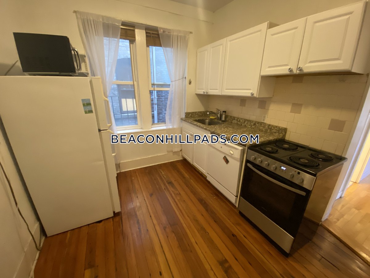 Beacon Hill Apartment for rent 2 Bedrooms 1 Bath Boston - $3,275: 2 Bed 1 Bath dlvr.it/SpD2MM