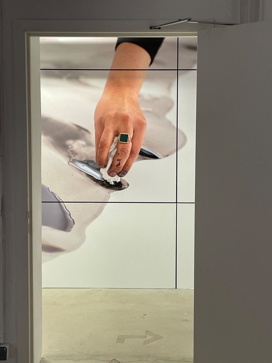 HannaBaudet's tweet photo. Les œuvres de Min Jung Yeon sont à découvrir au Suquet des Artistes de Cannes jusqu’au 3 septembre 
#cannes #exposition #artcontemporain https://t.co/89zy30Ume4