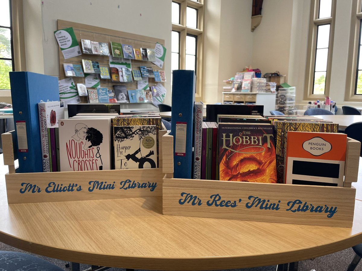Very proud of the new ‘Mini Libraries’ I’m piloting for some of our teachers - they contain a custom selection of books and a folder of relevant articles that they can deploy when pupils need some extended reading time in class #schoollibraries #reading #schoollibrariesmatter