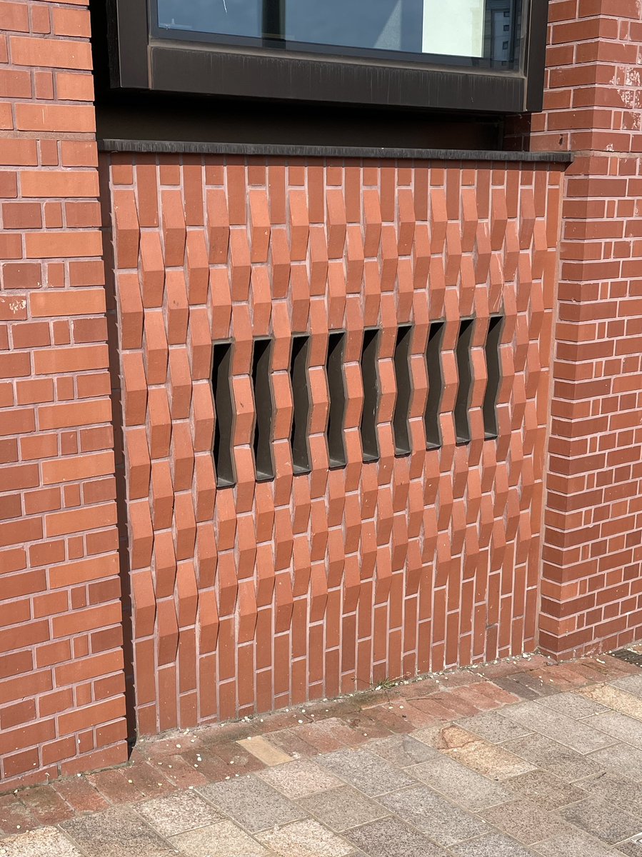 Andrew Foster tweet media