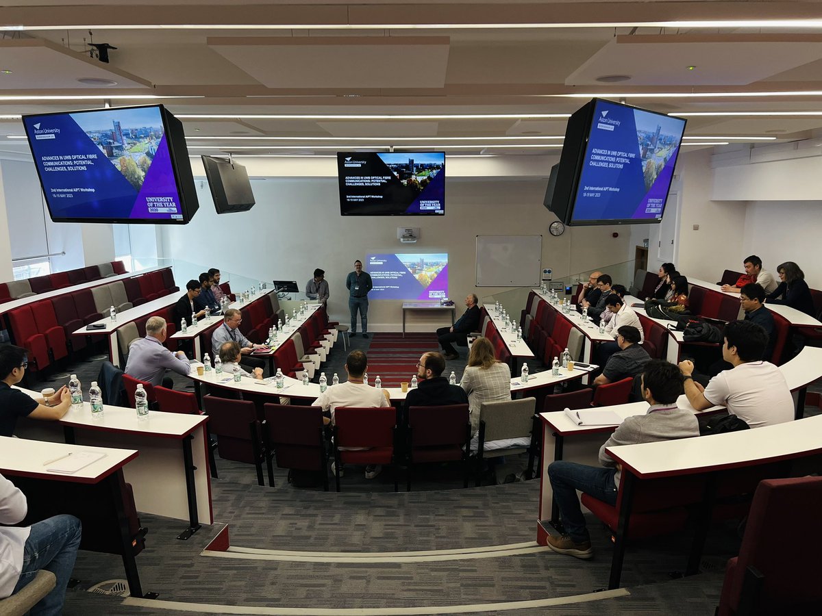 Aston Institute of Photonic Technologies tweet media