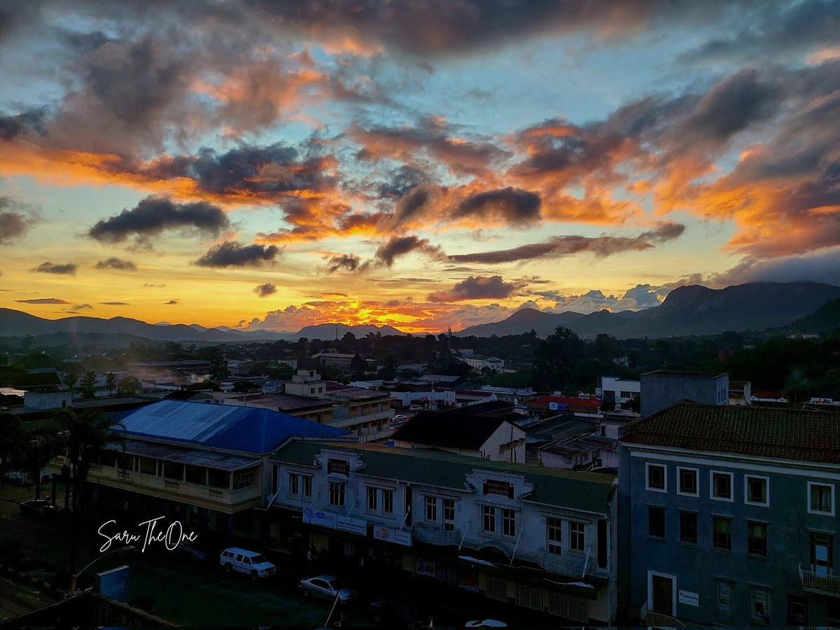 Sarutheone's tweet photo. @VisualsbySauter Are you ready?
Here it goes, the best shot in 23
#ThisisZimbabwe baby πΏπΌ https://t.co/fsMch5uQPv
