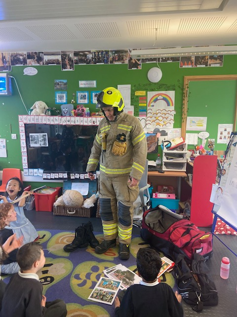 Reception have had a special visitor a firefighter who also happens to be one of our parents. The children had lots of fun learning about what happened in the past and what happens now. Thank you to our wonderful Liberty community.