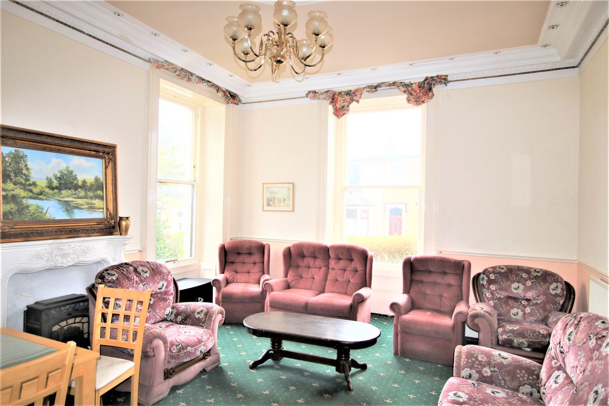 Crown Estate Agents tweet media