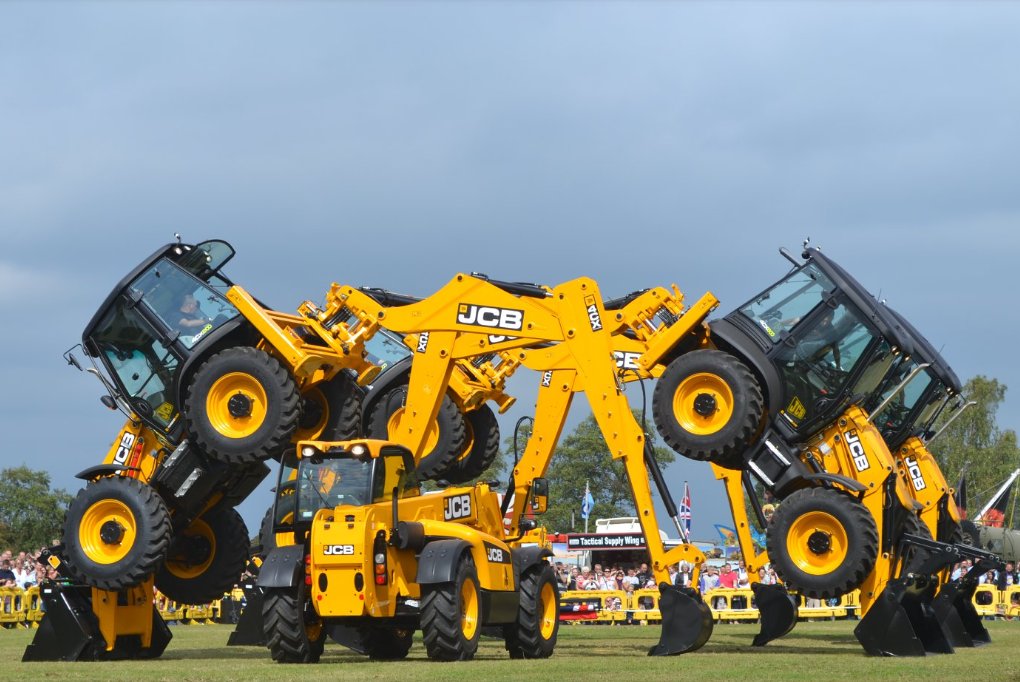 DenstoneCollege's tweet photo. The @JCBmachines Dancing Diggers will be making an appearance at our Big Birthday Party on the 24th June. Gates open at 12, grab some lunch from the street food village & head on over to get a great viewing spot! See you there #ItStartsHere #JCB #DancingDiggers https://t.co/Y9EDym2WkW