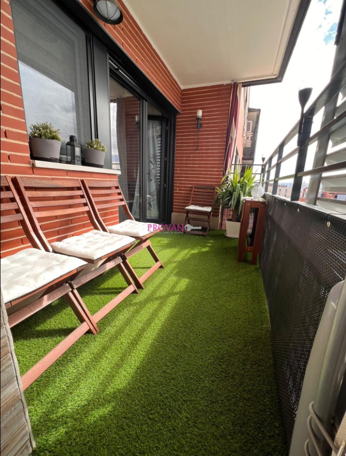 Provan Inmo, os presenta piso de 125 m2 en Soto de Henares, Torrejón, con 4 habitaciones, muy amplia, para entrar a vivir. Consulta en nuestra web.

🏡360.000 € ☎️916 78 21 09 
🌐provan.info/ficha/piso/tor…
#provaninmobiliaria #inmobiliariaentorrejon #pisotorrejon #pisoentorrejon