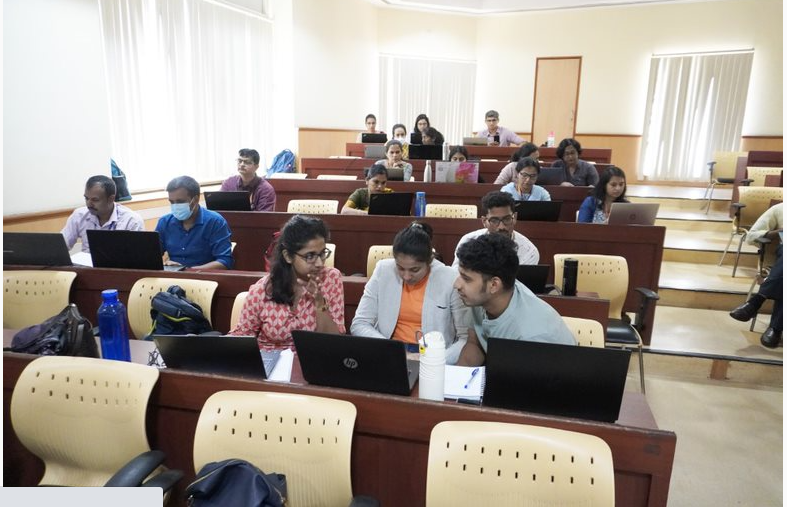 Public Health Evidence South Asia (@phesa_manipal) on Twitter photo Day 1: The #scopingreview workshop, started with an Introduction and a detailed session on definition of research question followed by hands-on exercise on developing the research question. The Resource persons were <a href="/suzane109/">Divya Susanna Patil</a> & <a href="/RajElstin/">Elstin Anbu Raj</a>, Research Fellow, PHESA Day 1: The #scopingreview workshop, started with an Introduction and a detailed session on definition of research question followed by hands-on exercise on developing the research question. The Resource persons were <a href="/suzane109/">Divya Susanna Patil</a> & <a href="/RajElstin/">Elstin Anbu Raj</a>, Research Fellow, PHESA